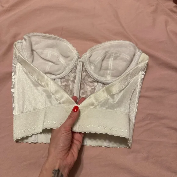 Vintage Sears Darling white lace bustier / corset top - Picture 5 of 6
